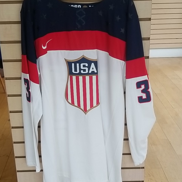 Nike Other - WHITE)   USA Olympic hockey Jersey